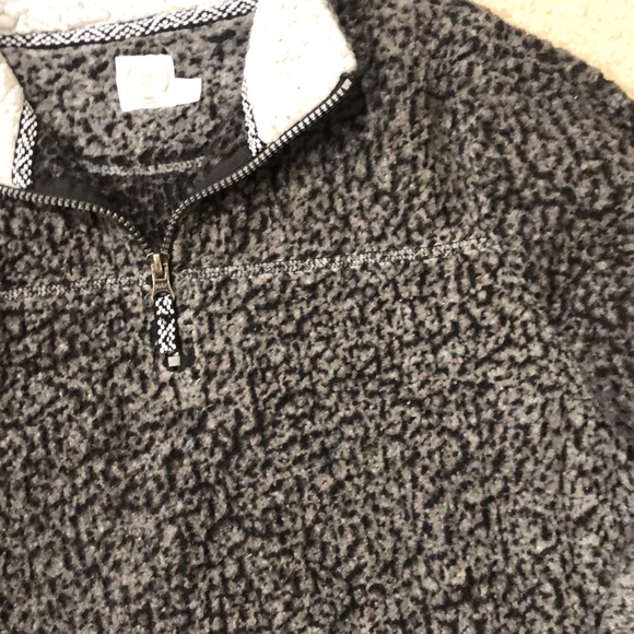 Sherpa Pull over - Picture 4 of 5